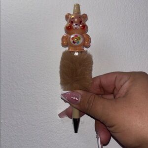 #59 Brown fluffy Bear Pen